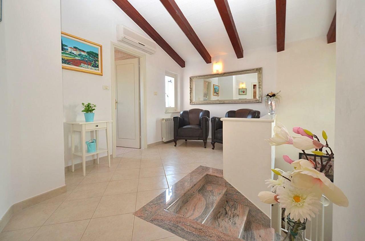 Novigrad Istria Holiday Home Sverko מראה חיצוני תמונה