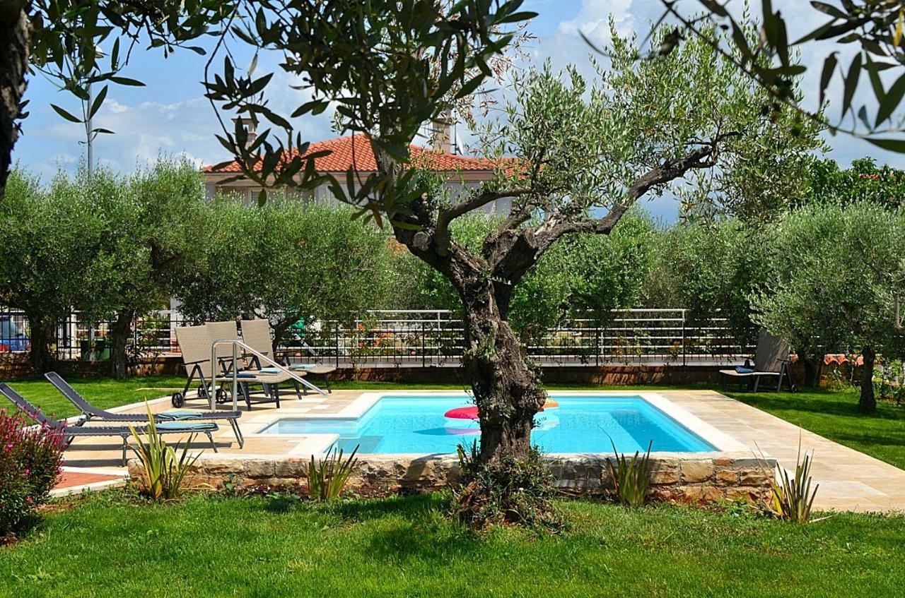 Novigrad Istria Holiday Home Sverko מראה חיצוני תמונה